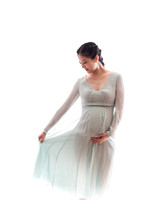 Jennifer Luo maternity