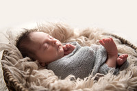 Noah newborn home session ✔